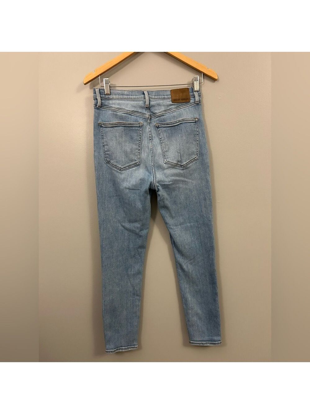 Aritzia Denim Forum The Lola High Rise Sky Blue Jeans Size 29 Skinny - Picture 5 of 10